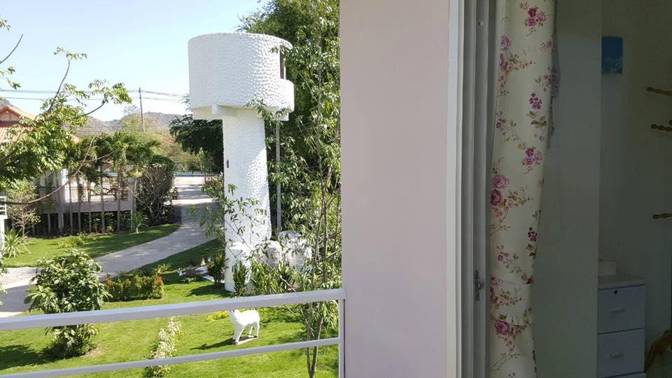 Baan Suan Geb Tawan Hotel Lop Buri Exterior foto